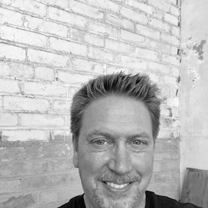 Meet your Posher, Robert